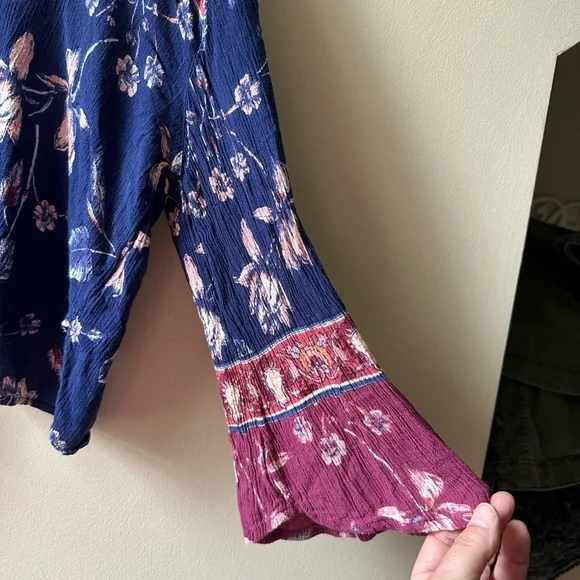 Billabong Blouse - Picture 3 of 7